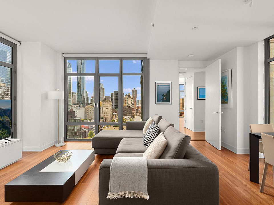 1st image of 57 Reade St APT 16F