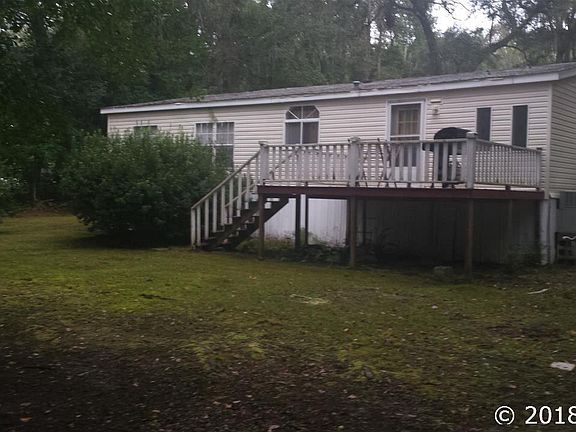 4th image of 176 SE Duane Ln