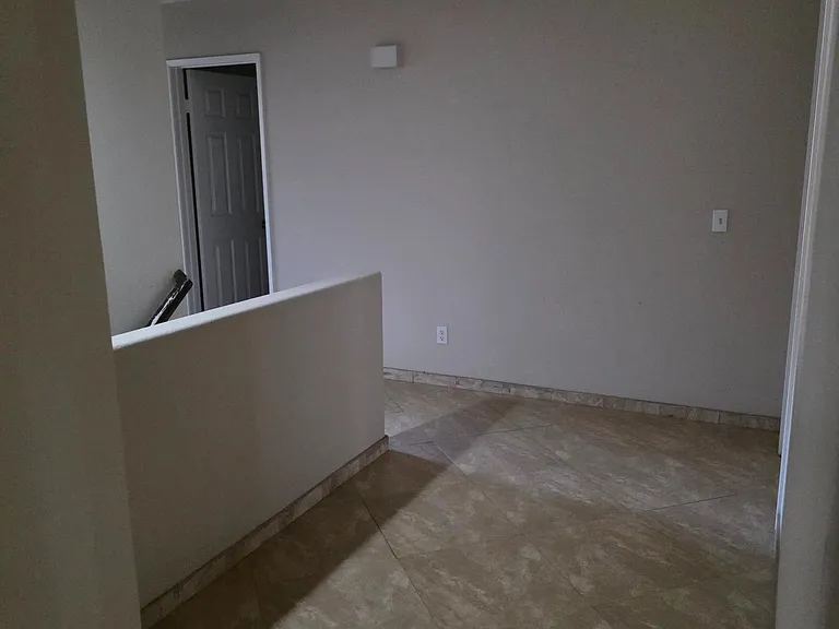 14198 Rachel St — Photo 28