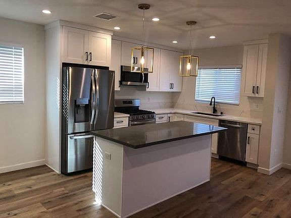 2nd image of 6540 Gaviota Ave