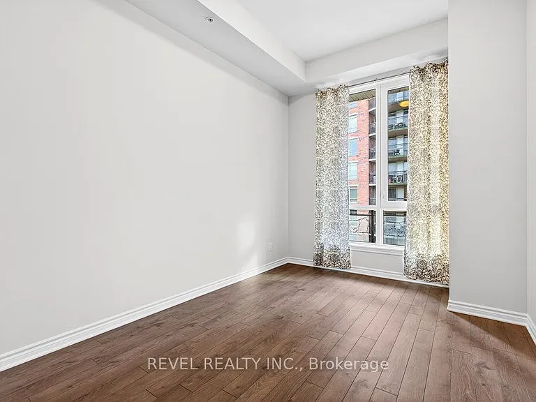 150 Oak Park Blvd #503 — Photo 22