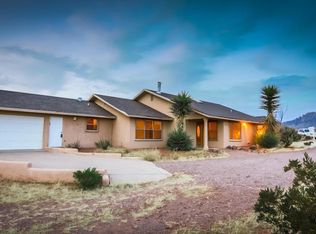 5070 Chaparrita Ct, Las Cruces, NM 88011