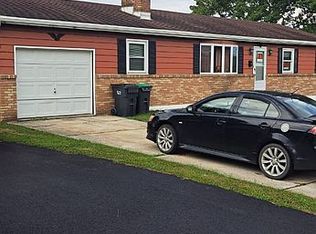 425 W John St, Frackville, PA 17931