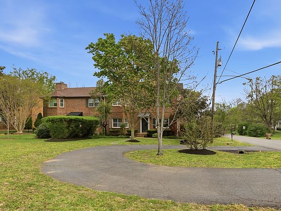 3rd image of 1148 Granny White Ct