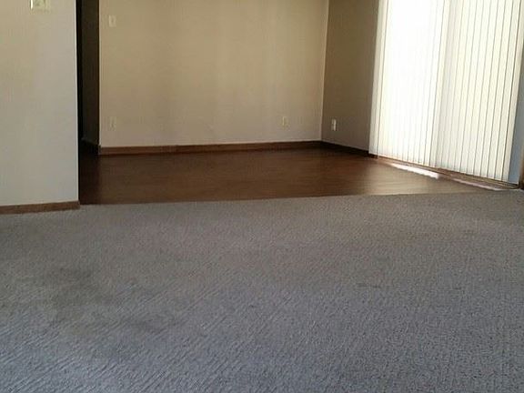 3rd image of 1819 S Lakeport St #5