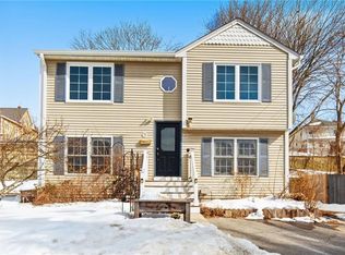 152 Brookside Ave, West Warwick, RI 02893