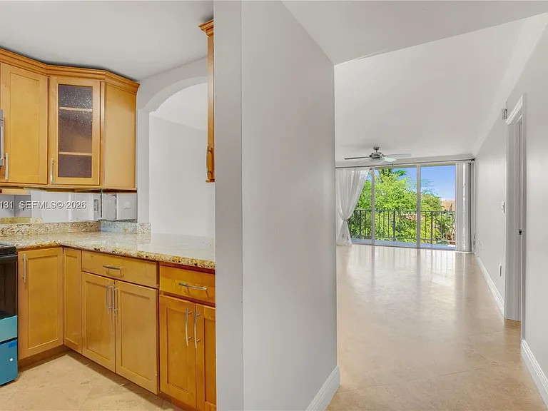 13120 SW 92nd Ave #B-409 — Photo 11