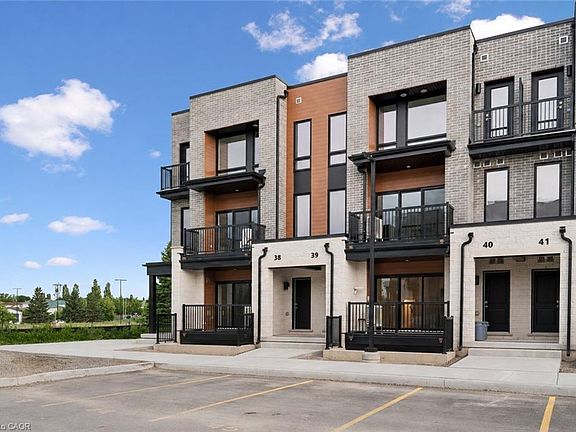 3rd image of 525 Erinbrook Dr #B039