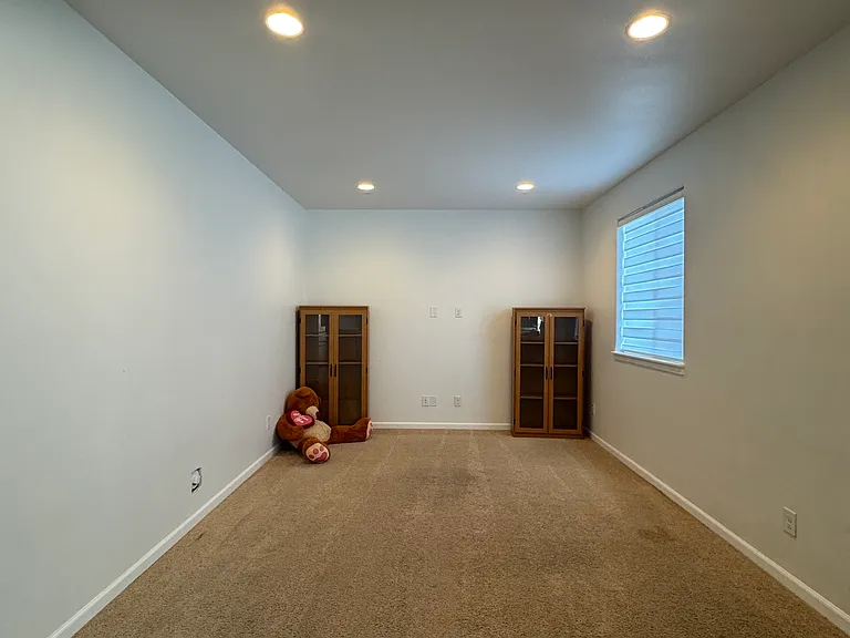 3515 Cedar Ave S #BASEMENT — Photo 3
