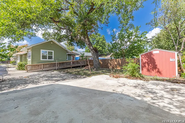 1219 Nolan St — Photo 32