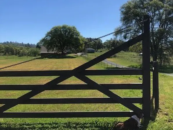 14964 Van Vleck Ranch Pl, Penn Valley, CA 95946