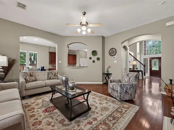 6806 Peatwood Way, Sugar Land, TX 77479
