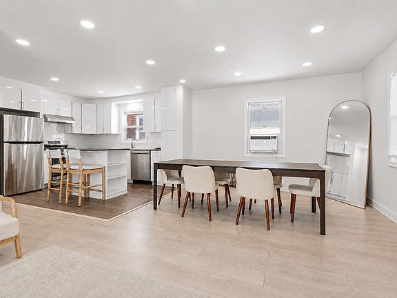 3rd image of 61 Minnesota Ave Floor 2