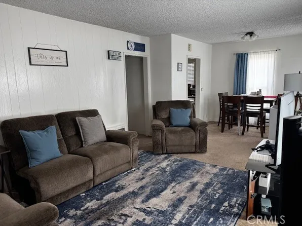 2637 E 220th Pl, Carson, CA 90810