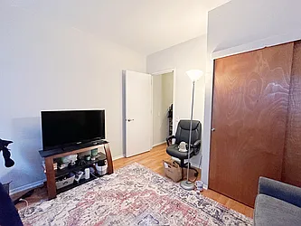 Rented by Living New York