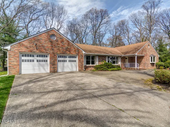 9 Mahoras Drive, Ocean Twp, NJ 07712