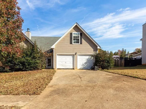 45 Robertford Dr, Covington, GA 30016