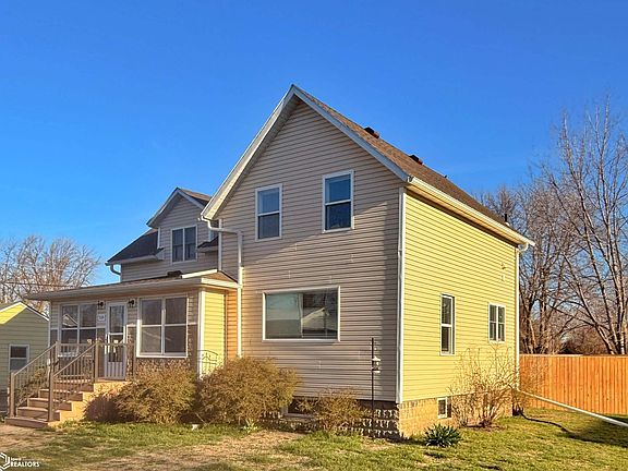 2nd image of 330 E 5th St