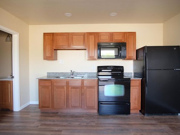 102 W District St #2