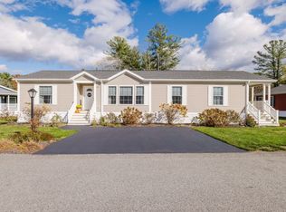 210 Linsay Dr, Raynham, MA 02767