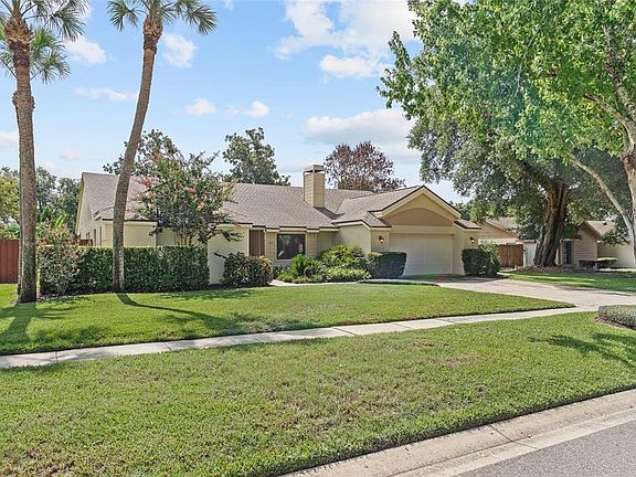 3rd image of 665 Rosemere Cir