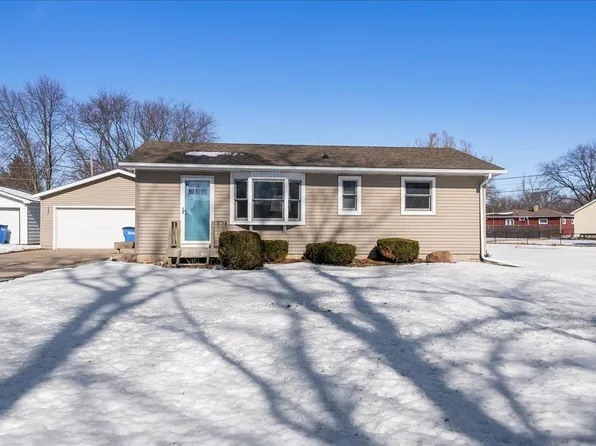 414 Maple St, Washburn, IA 50702