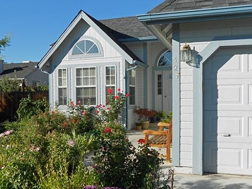 1st image of 327 Sunchase Ct