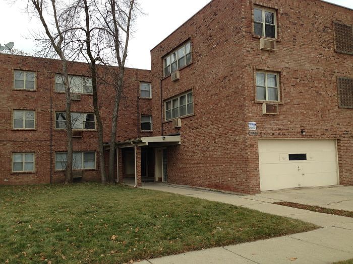 1st image of 4920 Mulford