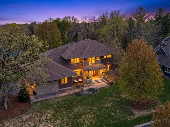 11641 Aileron Cir, Inver Grove Heights, MN 55077