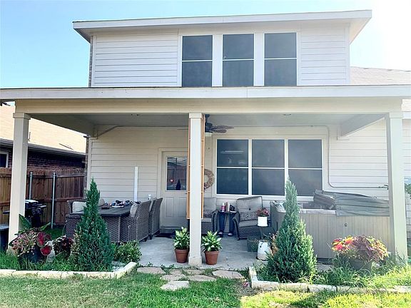 2nd image of 1001 Comfort Dr