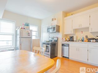 229 Bennington St #1R, Boston, MA 02128
