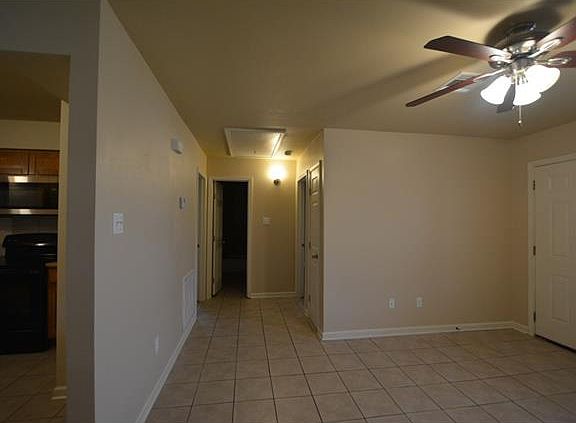 3rd image of 3601 Laplace St