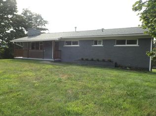 422 & O Dam Rd, Beaver, WV 25813