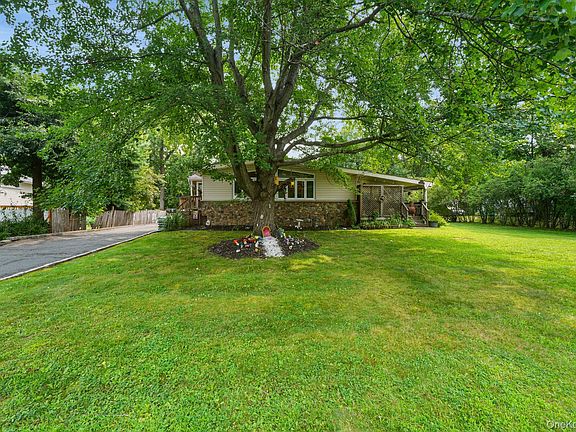 2nd image of 1 Gloria Court