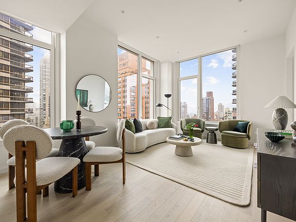 4th image of 1026 3rd Ave #20C