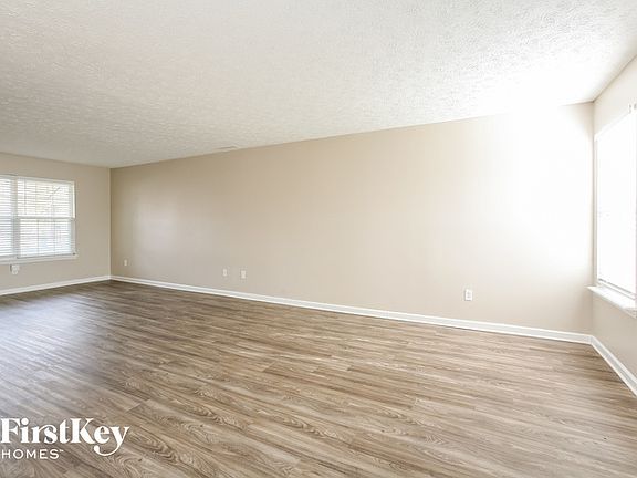 2nd image of 11125 Steelewater Ct