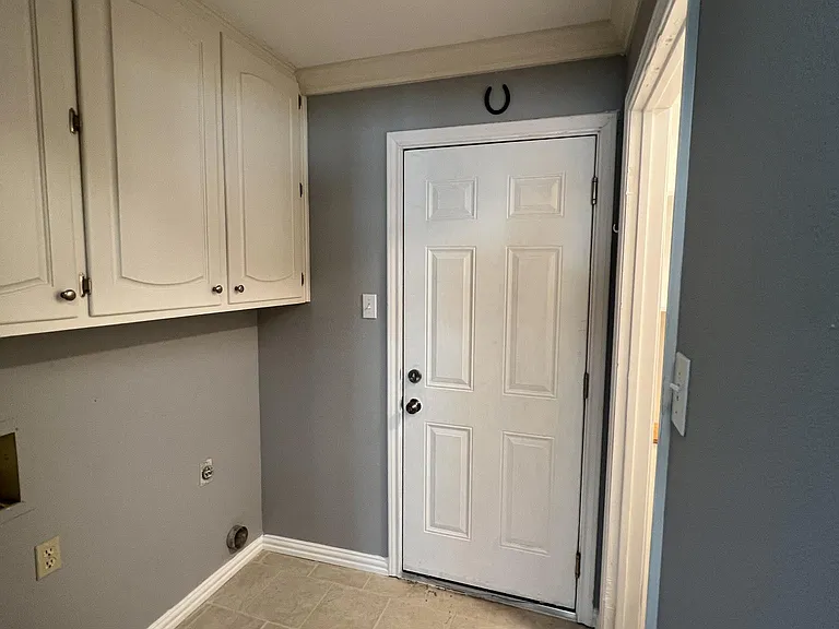 3333 Norman Ln — Photo 5