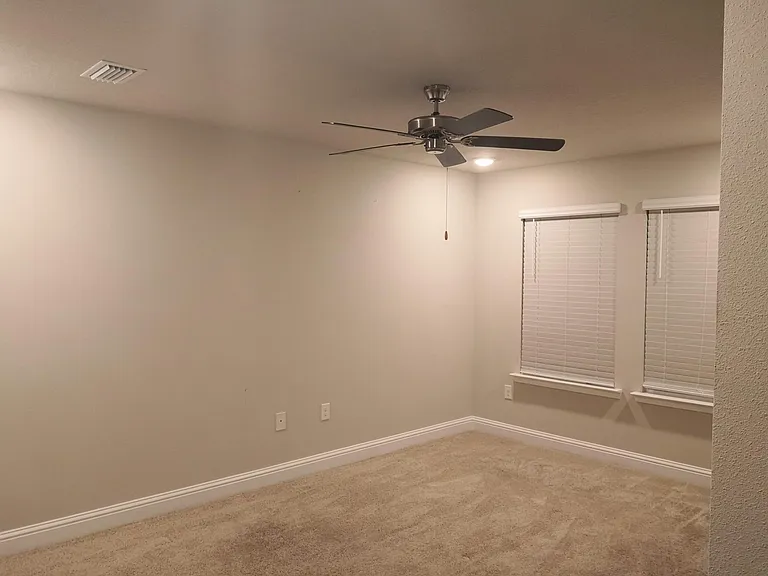 6783 Spaniel Dr — Photo 11