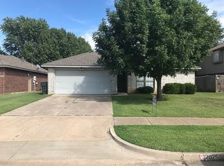 2025 Grassland Dr, Norman, OK 73072