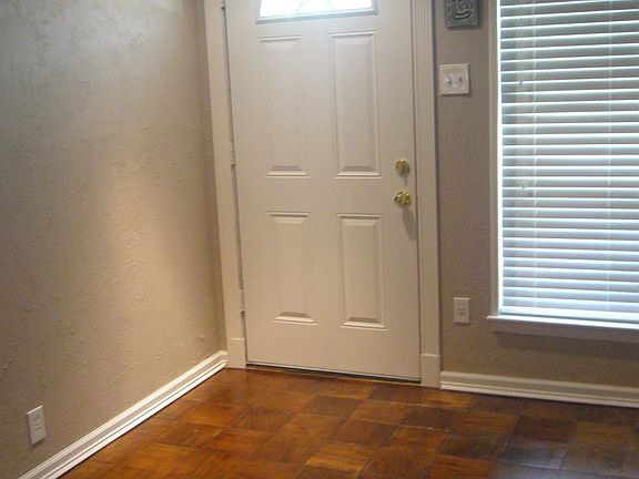 Crown Molding + Base Boards 