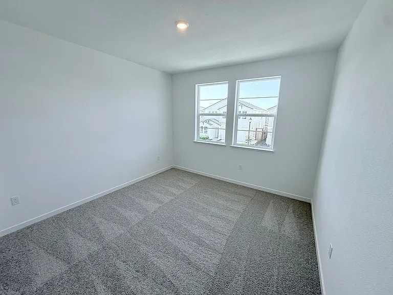 338 E Beatrice Ave — Photo 21
