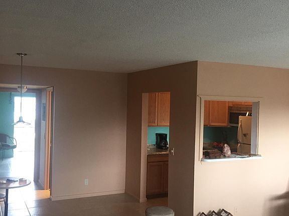 2nd image of 233 Camden J