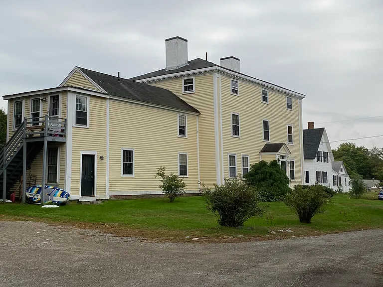 23 Pleasant St #7 — Photo 9