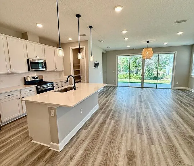 280 Field Flower Way — Photo 4