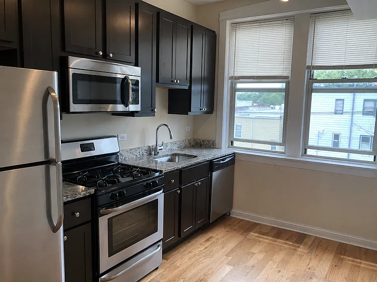 4852 N Drake Ave #2 — Photo 2