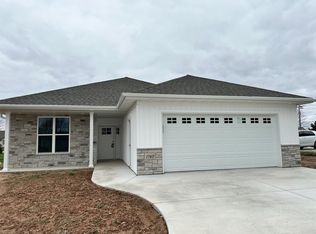 1740 Anna Ct #6, Green Bay, WI 54311