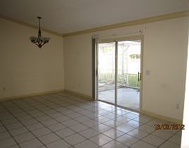 4th image of 1134 SW Ingrassina Ave
