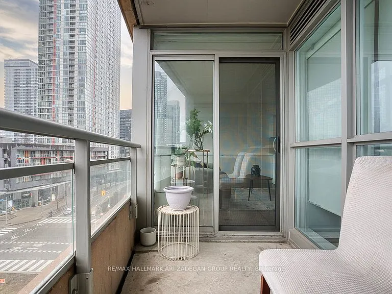 151 Dan Leckie Way #601 — Photo 19