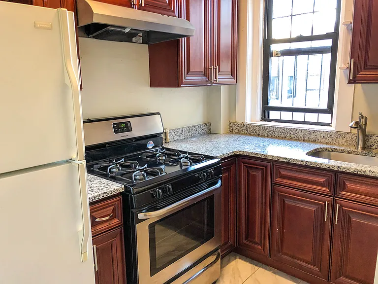 311 Allston St #13 — Photo 4
