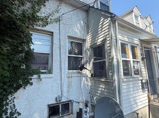 1009 Terrill St, Chester, PA 19013